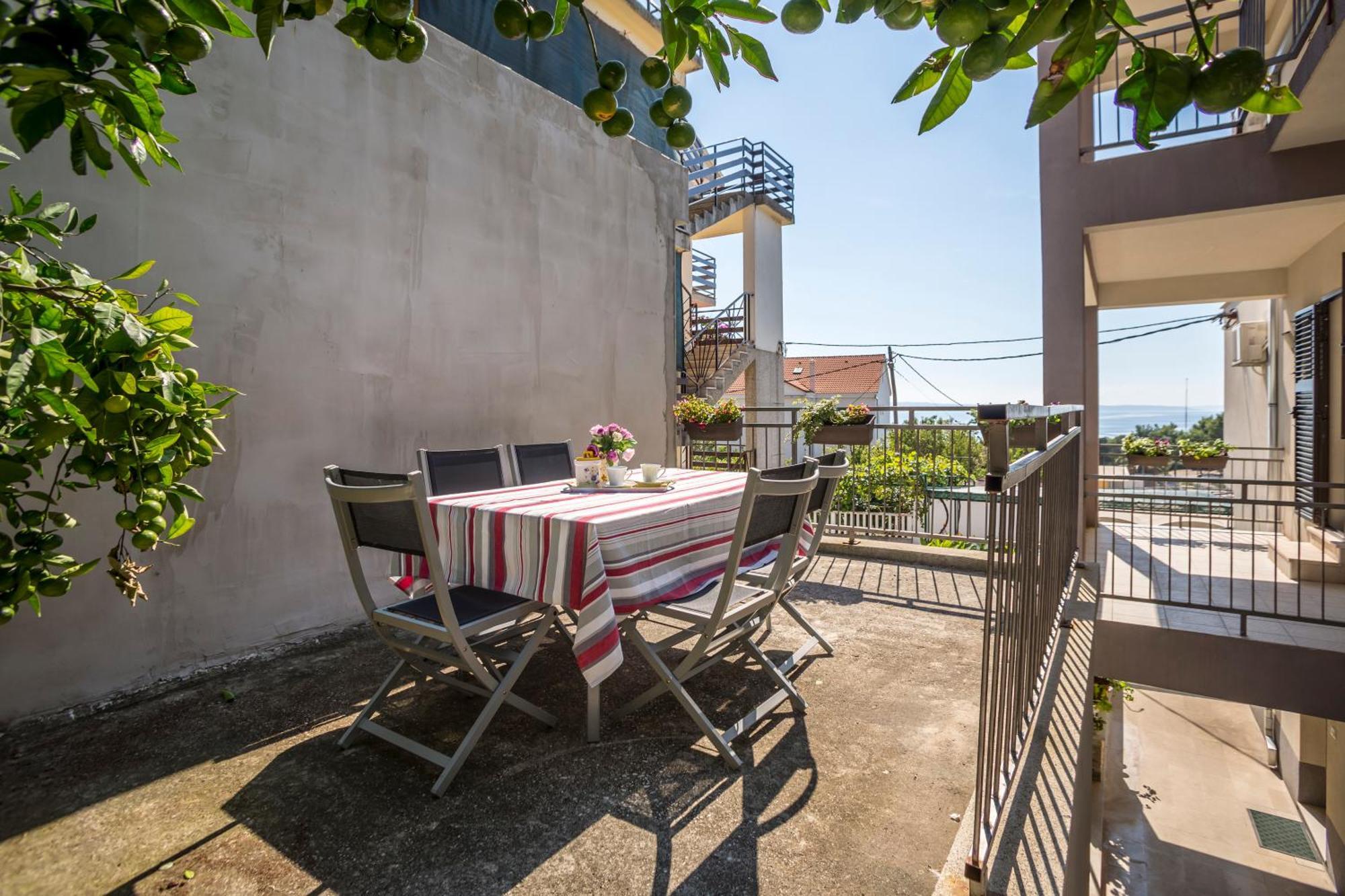 Holiday Home Petra Подстрана Екстер'єр фото