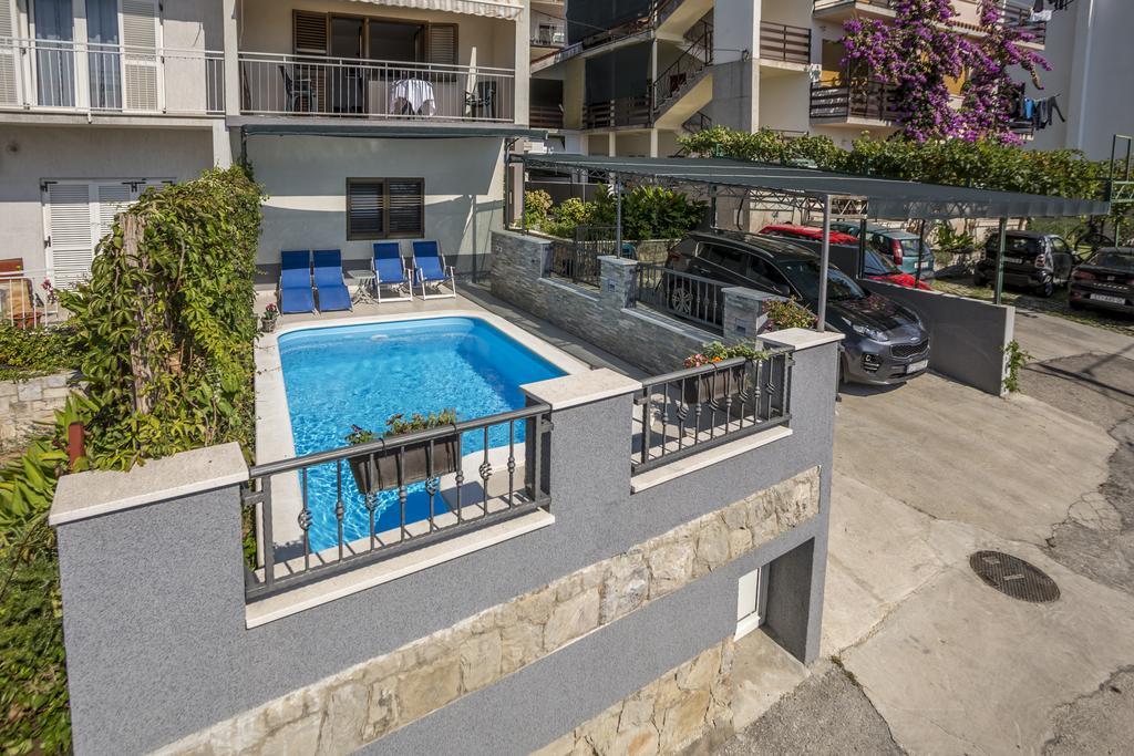 Holiday Home Petra Подстрана Екстер'єр фото